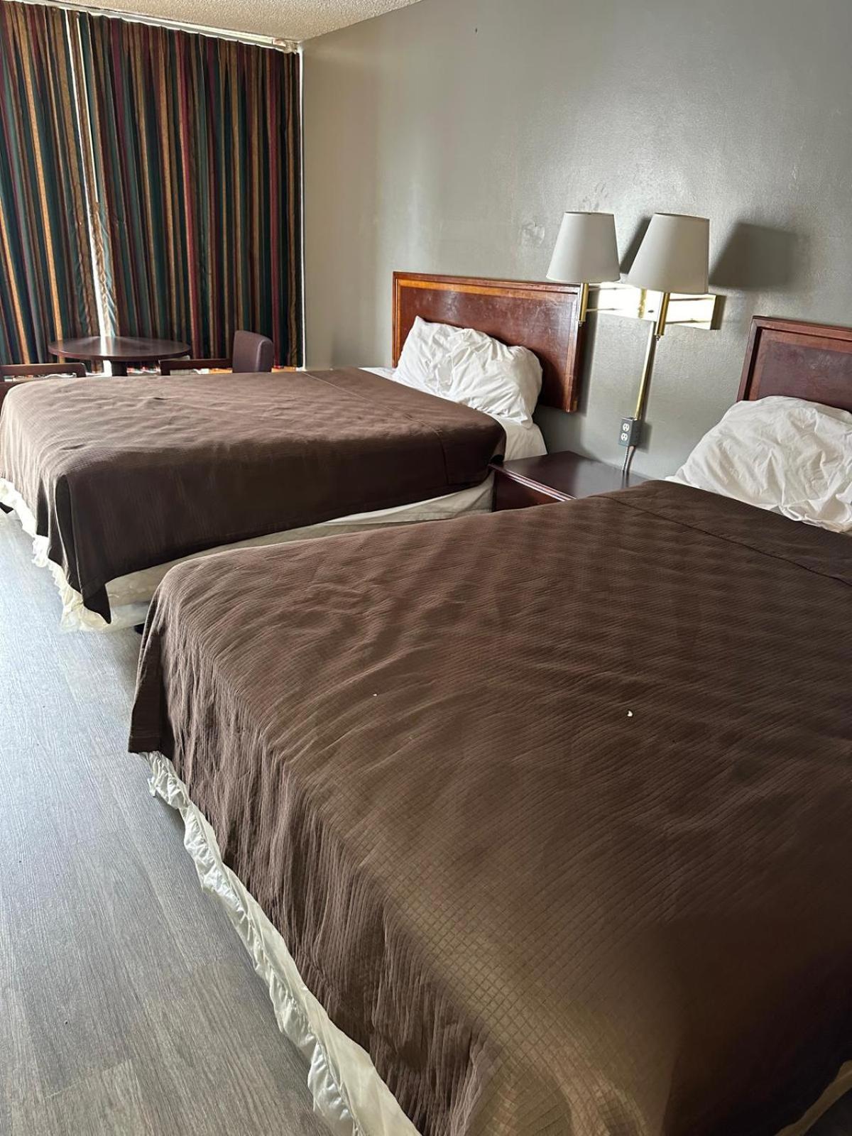 College Inn Spartanburg Esterno foto